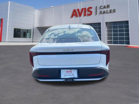 Used 2025 Kia K4 FWD image 7