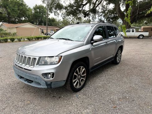Used 2016 Jeep Compass High Altitude FWD image 1