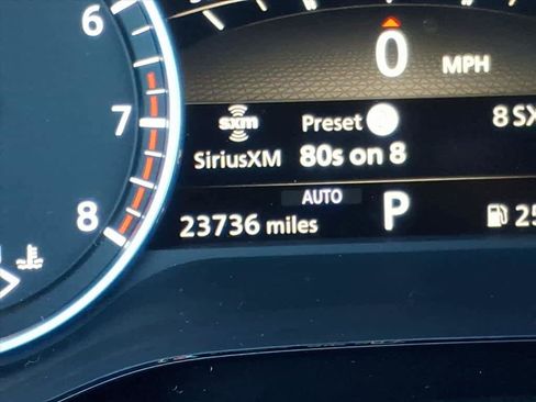 Certified 2024 Nissan Pathfinder SL w/ Black Appearance Package image 25