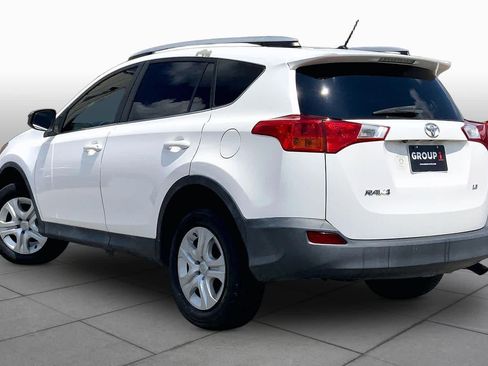 Used 2015 Toyota RAV4 LE FWD image 12