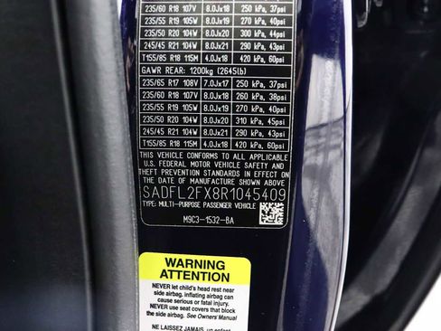 Used 2024 Jaguar E-PACE R-Dynamic SE image 28