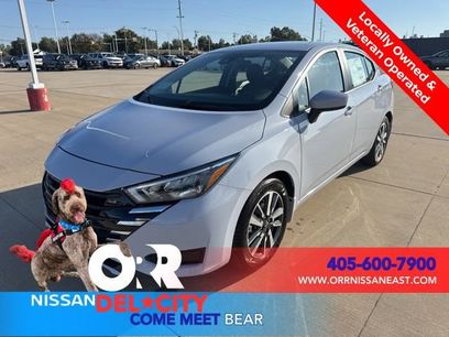 New 2025 Nissan Versa SV w/ Trunk Package