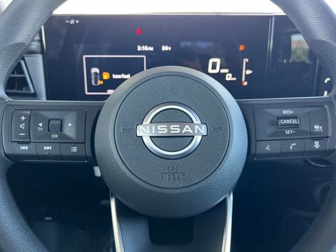 New 2025 Nissan Kicks SV w/ Illumination Package image 20