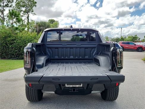 New 2026 GMC Hummer EV 2X image 5