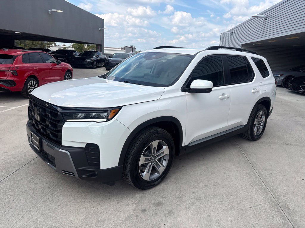 Used 2026 Honda Pilot EX-L image 3
