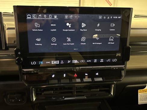 New 2026 GMC Hummer EV SUV image 40