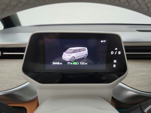 Used 2025 Volkswagen ID. Buzz 1st Edition AWD/4WD image 10