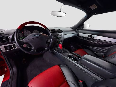 Used 2003 Ford Thunderbird RWD image 9