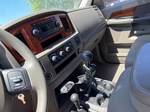 Used 2006 Dodge Ram 2500 Truck SLT w/ Trailer Tow Group image 20