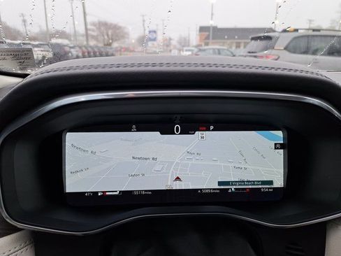 Used 2021 Jaguar F-PACE S image 11