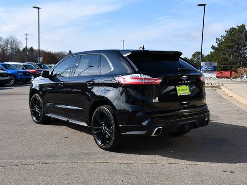 Used 2021 Ford Edge ST w/ Equipment Group 401A image 4