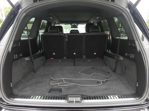 Used 2025 Mercedes-Benz GLS 450 4MATIC image 21