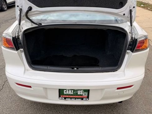 Used 2017 Mitsubishi Lancer ES image 14