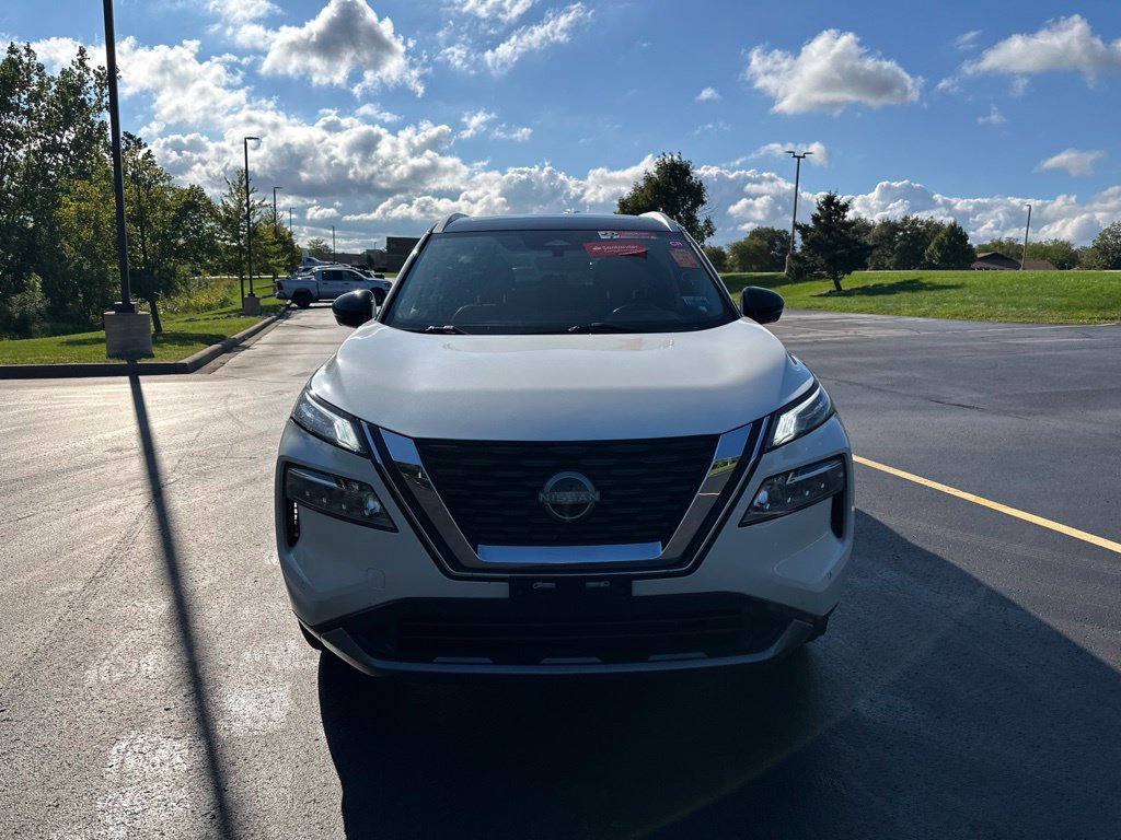 Used 2023 Nissan Rogue SL w/ SL Premium Package AWD/4WD image 8