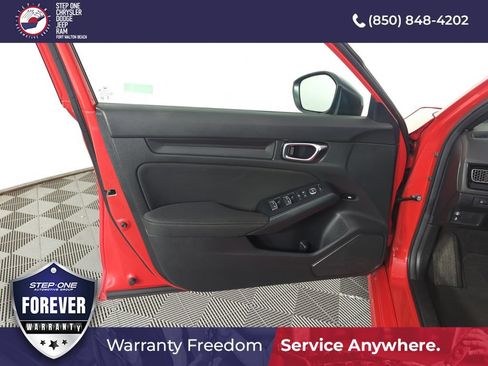 Used 2024 Honda Civic Sport image 17
