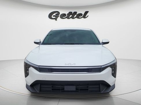 Used 2025 Kia K4 FWD image 2