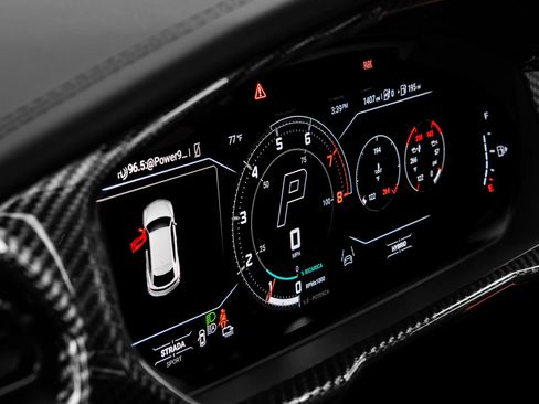 Used 2026 Lamborghini Urus SE AWD/4WD image 14