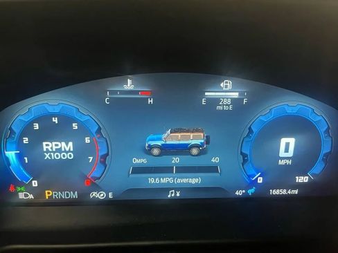 Used 2025 Ford Bronco Big Bend image 14