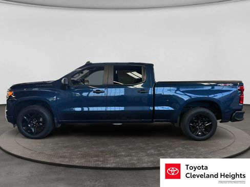 Used 2022 Chevrolet Silverado 1500 Custom AWD/4WD image 8