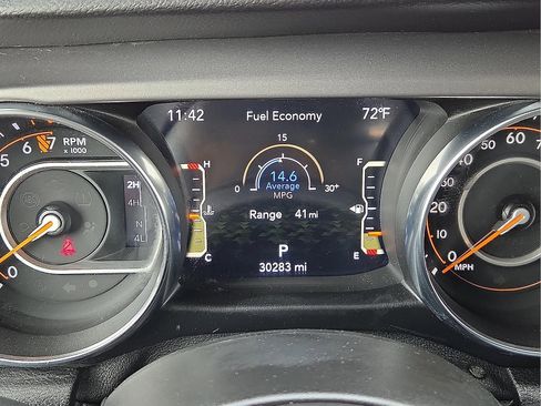 Used 2021 Jeep Gladiator Sport AWD/4WD image 23