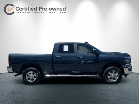 Used 2026 RAM 2500 Big Horn AWD/4WD image 3