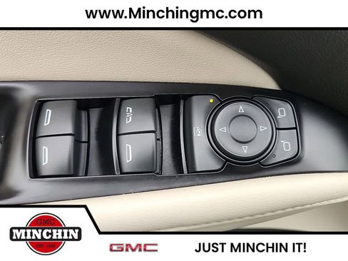 Used 2023 Buick Enclave Essence w/ Experience Buick Package image 15