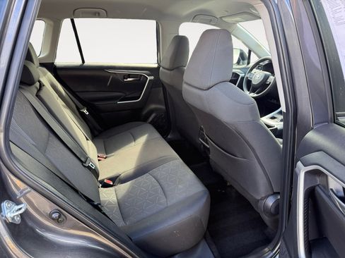 Used 2024 Toyota RAV4 XLE image 18