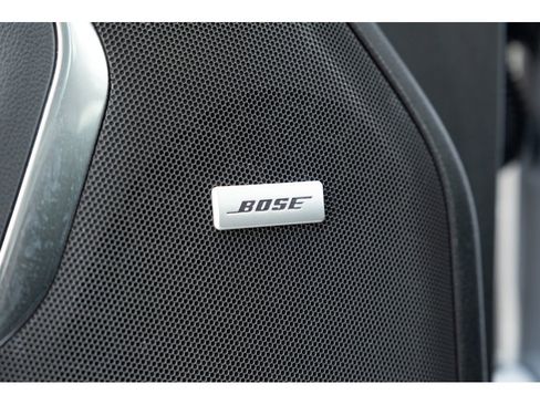 Used 2022 Chevrolet Suburban LT image 31