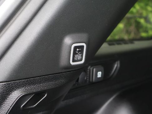 Used 2023 Jeep Grand Cherokee Altitude AWD/4WD image 49