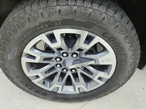 Used 2025 GMC Hummer EV 2X w/ LPO, Cargo Utility Package image 59