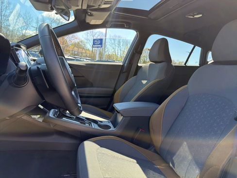 Used 2024 Subaru Crosstrek 2.5i Sport AWD/4WD image 17