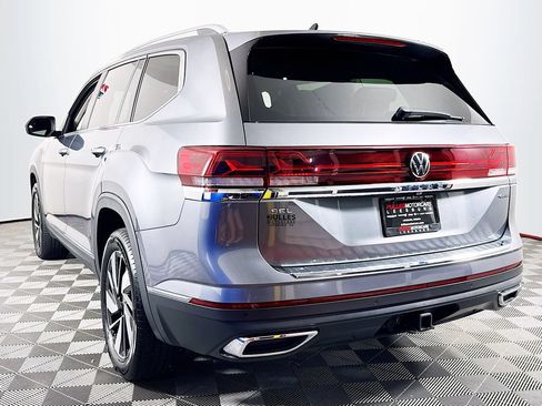 Used 2024 Volkswagen Atlas SEL AWD/4WD image 5