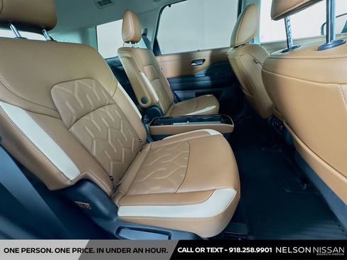 New 2026 Nissan Pathfinder Platinum AWD/4WD image 29