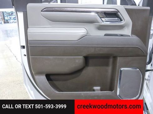 Used 2024 Chevrolet Silverado 2500 LTZ w/ LTZ Convenience Package image 42