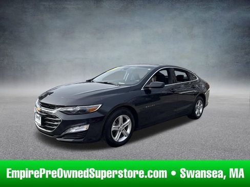Used 2023 Chevrolet Malibu LT image 1