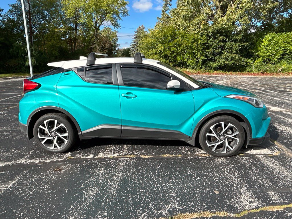 Used 2018 Toyota C-HR XLE FWD image 26