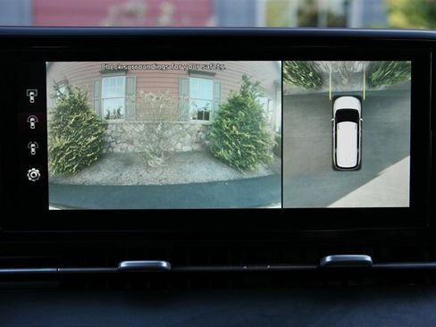 Used 2022 Kia Carnival SX image 31