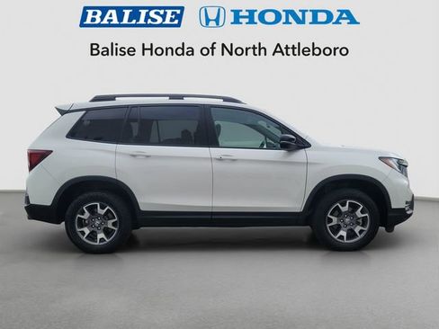 Certified 2023 Honda Passport TrailSport image 9