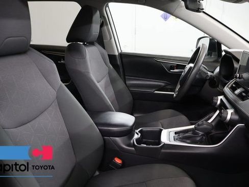 Certified 2025 Toyota RAV4 XLE FWD image 26