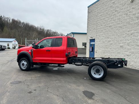 New 2026 Ford F550 4x4 Supercab Super Duty image 7