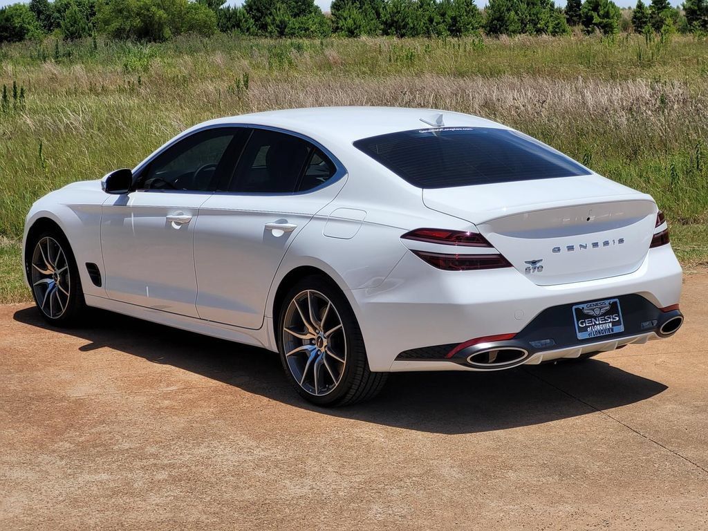 Used 2025 Genesis G70 2.5T RWD image 6