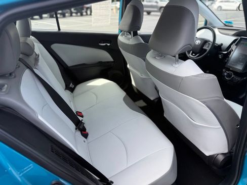 Used 2020 Toyota Prius Prime XLE FWD image 19
