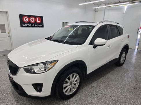 Used 2013 MAZDA CX-5 Touring w/ Touring Tech Pkg FWD image 3