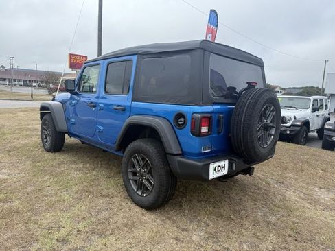 New 2025 Jeep Wrangler Sport S image 5