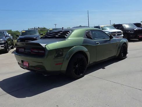 Used 2021 Dodge Challenger R/T Scat Pack RWD image 8