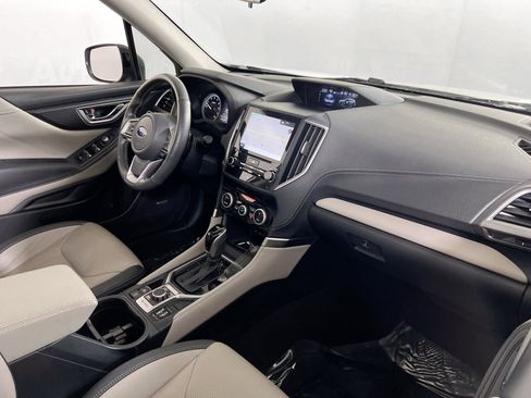 Used 2022 Subaru Forester Limited image 28