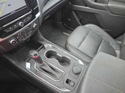 Used 2019 Chevrolet Traverse LT w/ LT Premium Package AWD/4WD image 28