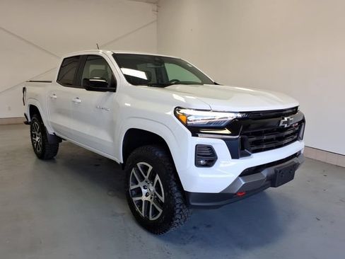 Used 2023 Chevrolet Colorado Z71 w/ Z71 Convenience Package 2 AWD/4WD image 1