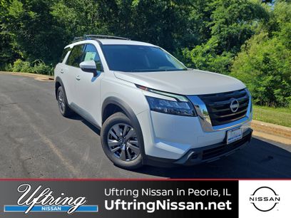 New 2025 Nissan Pathfinder SV w/ Cargo Package