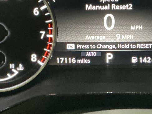 Used 2022 Nissan Pathfinder SL w/ SL Premium Package image 20